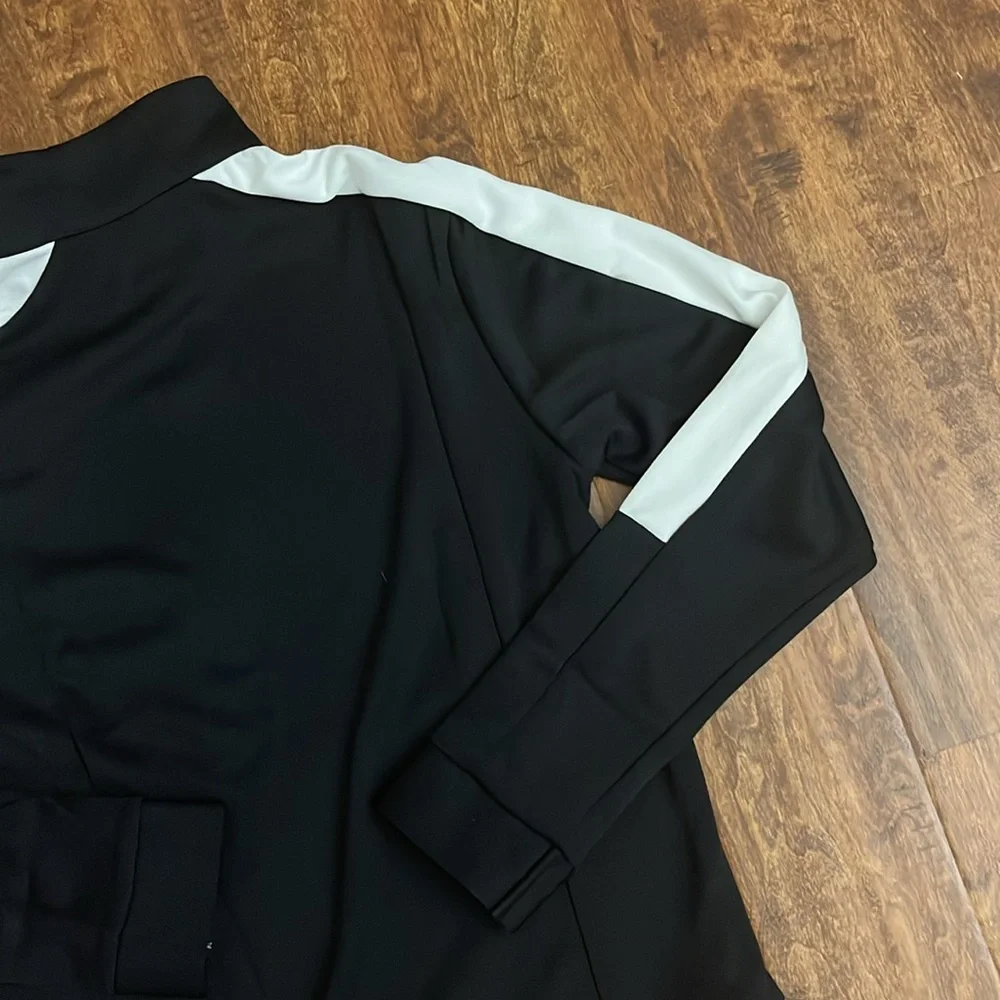 Jordan Track Jacket Size L